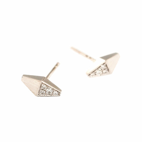 Pyramid studs